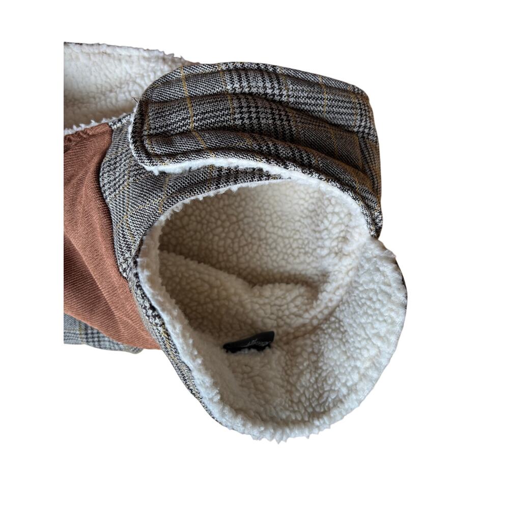 Eddie Bauer plaid sherpa-lined dog coat - Picture 3 of 6